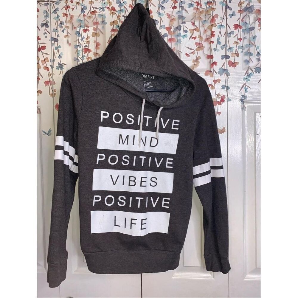 Unbranded Grey and White Hoodie